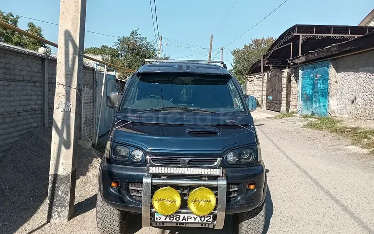 Mitsubishi Delica 1997 годаүшін5 800 000 тг. в Алматы