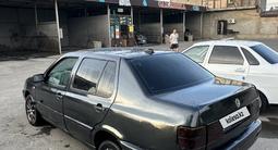 Volkswagen Vento 1993 года за 750 000 тг. в Тараз – фото 5