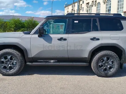 Lexus GX 550 Overtrail Bi Tone 2026 года за 60 290 000 тг. в Актобе – фото 19