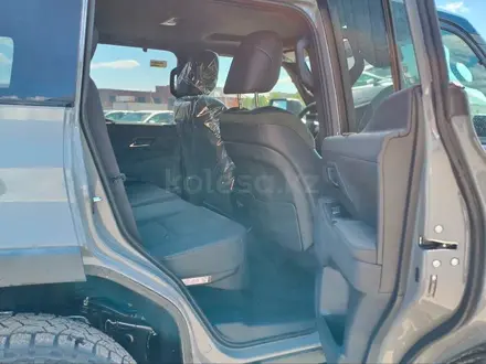 Lexus GX 550 Overtrail Bi Tone 2026 года за 60 290 000 тг. в Актобе – фото 11