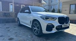 BMW X5 2021 года за 35 000 000 тг. в Алматы – фото 2