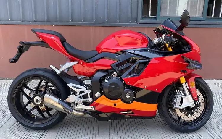 Ducati 2024 годаүшін4 800 000 тг. в Астана