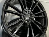 BMW M5 R20 5x120 ЦО 72, 6 Black за 440 000 тг. в Алматы