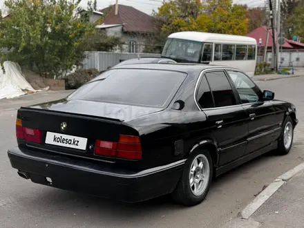 BMW 520 1995 года за 1 300 000 тг. в Алматы – фото 4