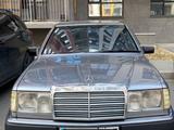 Mercedes-Benz E 200 1989 года за 1 750 000 тг. в Алматы – фото 3