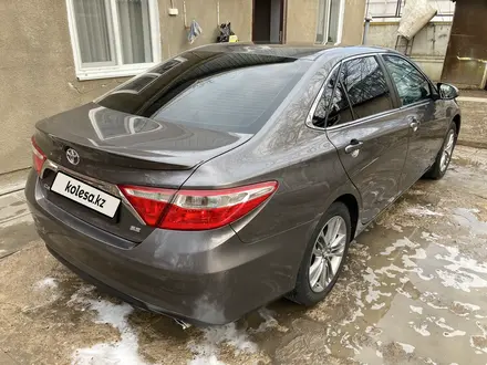 Toyota Camry 2017 года за 10 000 000 тг. в Уральск – фото 12