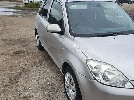 Mazda Demio 2005 года за 2 500 000 тг. в Семей – фото 3