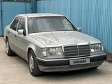 Mercedes-Benz E 230 1992 года за 2 850 000 тг. в Алматы