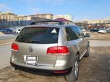 Volkswagen Touareg 2004 годаfor5 500 000 тг. в Актау – фото 4