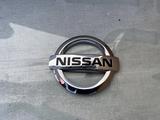 Эмблема Nissan Teana L33 оригинал значок за 7 000 тг. в Алматы