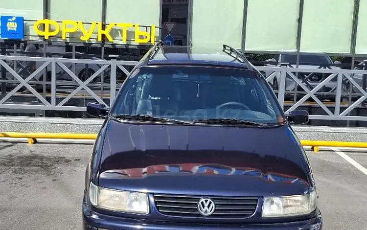 Volkswagen Passat 1996 года за 2 299 999 тг. в Шымкент