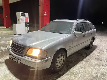 Mercedes-Benz C 180 1996 года за 900 000 тг. в Астана – фото 2