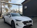 Hyundai Sonata 2023 года за 13 300 000 тг. в Алматы – фото 3