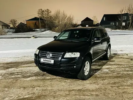 Volkswagen Touareg 2004 года за 4 600 000 тг. в Астана – фото 18