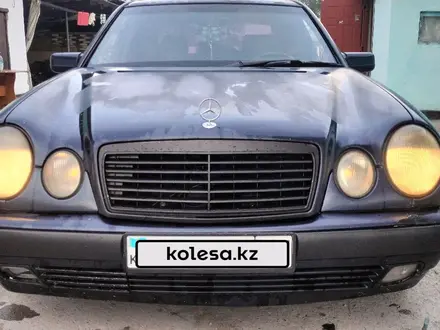 Mercedes-Benz E 230 1996 года за 1 150 000 тг. в Алматы – фото 2