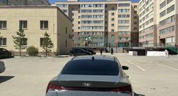 Hyundai Elantra 2021 годаfor10 700 000 тг. в Астана – фото 4