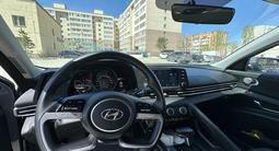 Hyundai Elantra 2021 годаfor10 700 000 тг. в Астана – фото 5