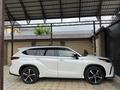 Toyota Highlander 2022 года за 29 000 000 тг. в Алматы – фото 5