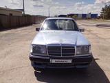 Mercedes-Benz E 260 1991 года за 1 350 000 тг. в Костанай – фото 2