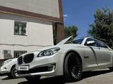 BMW 750 2011 года за 11 150 000 тг. в Алматы – фото 3