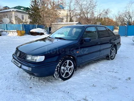 Volkswagen Passat 1994 года за 1 850 000 тг. в Петропавловск – фото 2