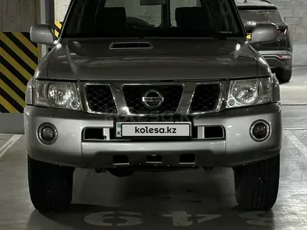 Nissan Patrol 2006 года за 10 900 000 тг. в Алматы – фото 2