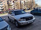 Toyota Highlander 2003 года за 6 500 000 тг. в Караганда – фото 2