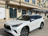 Toyota Highlander 2024 годаүшін29 500 000 тг. в Актау