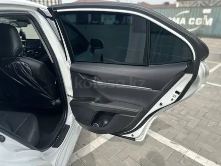 Toyota Camry 2023 года за 16 000 000 тг. в Алматы – фото 21