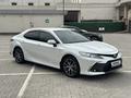 Toyota Camry 2023 года за 16 000 000 тг. в Алматы