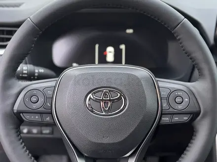 Toyota RAV4 Luxe+ 2025 года за 21 500 000 тг. в Актобе – фото 16
