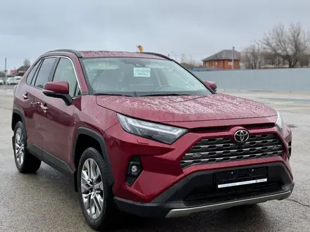 Toyota RAV4 Luxe+ 2025 года за 21 500 000 тг. в Актобе – фото 8