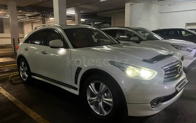 Infiniti FX37 2012 года за 11 500 000 тг. в Алматы