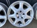 Комплект оригинальных дисков на Мерседес A220 за 160 000 тг. в Алматы – фото 4