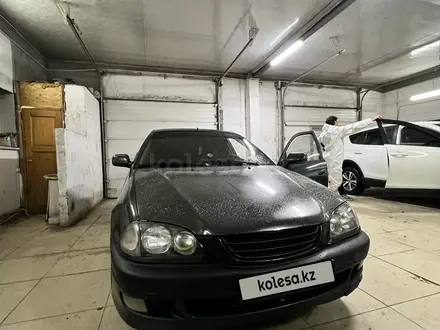 Toyota Avensis 1998 года за 2 500 000 тг. в Актобе