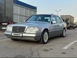 Mercedes-Benz E 200 1994 годаүшін3 850 000 тг. в Алматы