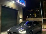 Hyundai Sonata 2021 года за 13 500 000 тг. в Астана