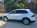 Volkswagen Tiguan 2021 годаfor17 000 000 тг. в Атырау – фото 3