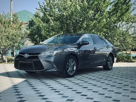 Toyota Camry 2017 года за 6 999 990 тг. в Актобе – фото 6