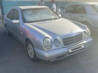 Mercedes-Benz E 230 1996 годаfor1 800 000 тг. в Актау