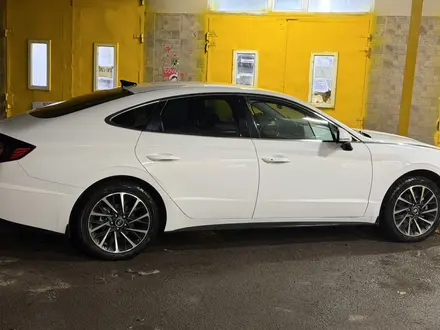 Hyundai Sonata 2023 года за 12 000 000 тг. в Алматы – фото 4