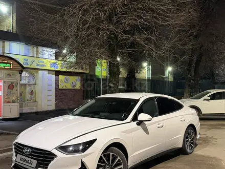 Hyundai Sonata 2023 года за 12 000 000 тг. в Алматы – фото 3