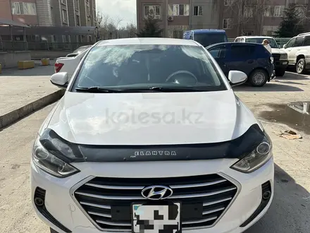 Hyundai Elantra 2018 года за 7 100 000 тг. в Алматы