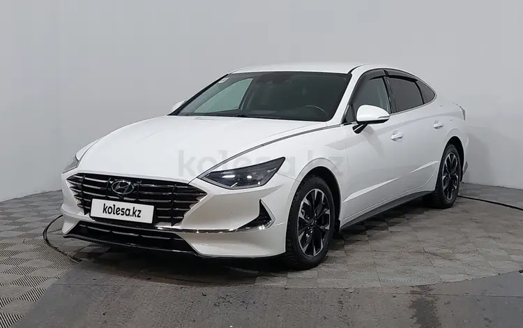 Hyundai Sonata 2022 года за 13 970 000 тг. в Астана