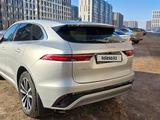 Jaguar F-Pace 2022 года за 36 000 000 тг. в Астана – фото 3