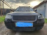 Volkswagen Passat 2001 годаүшін3 100 000 тг. в Шымкент