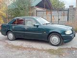 Mercedes-Benz C 200 1995 года за 1 050 000 тг. в Алматы – фото 5