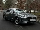 Hyundai Sonata 2022 года за 11 500 000 тг. в Алматы – фото 2