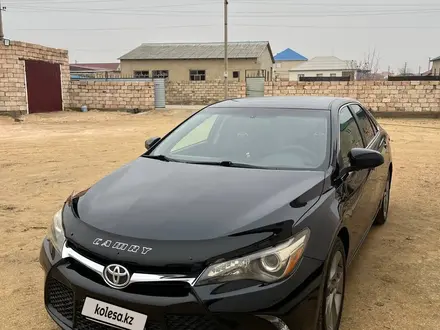 Toyota Camry 2017 года за 5 750 000 тг. в Актау – фото 2