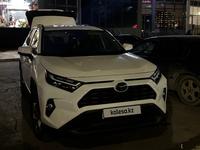 Toyota RAV4 2022 года за 18 000 000 тг. в Актау